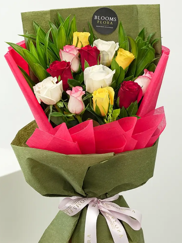  Antalya Lara Flowers - 12 Colored Rose Bouquet