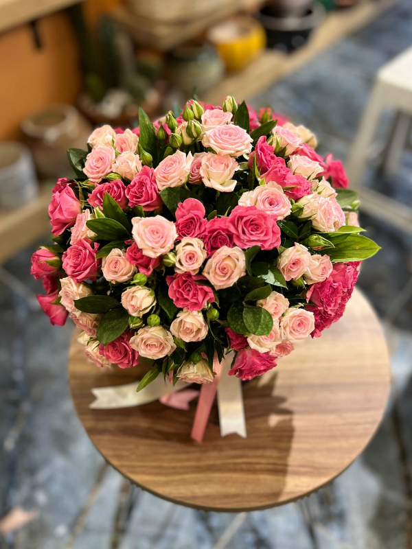  Antalya Lara Send Flowers - PINK SHADES OF GAZEBO ROSES