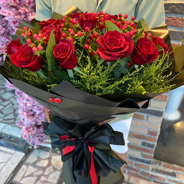  Antalya Lara Florist - RED ROSE BOUQUET