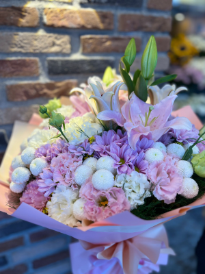  Antalya Lara Send Flowers - PINK SHADES OF GAZEBO ROSES