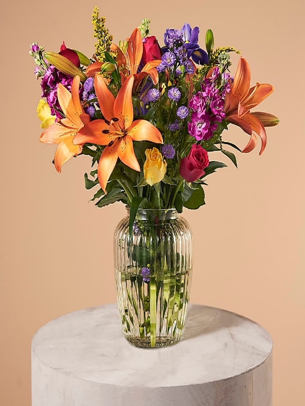  Antalya Lara Çiçekler - Renkli Lilyum ve Kır Çiçekleri